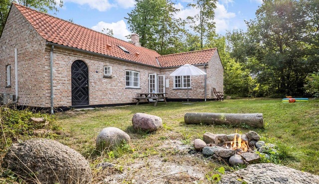 5563 Svaneke - Askelundsvej 6