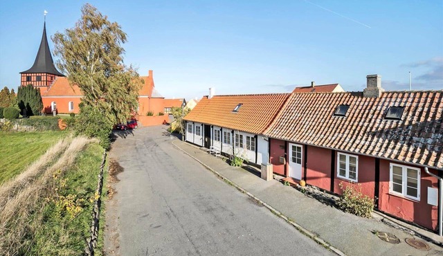 5581 Svaneke - Kirkevangen 3 ½