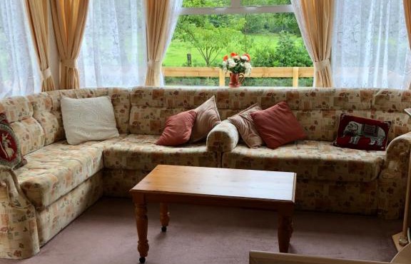 57 Glenfinart Caravan Park