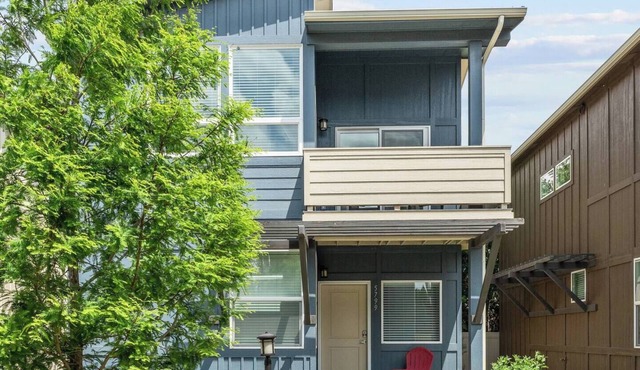 5799. Two Bedroom and 2 Bathroom, centrally located.