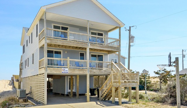 5818- SPF 19, Great Oceanfront Home! Private Pool, Hot Tub, Rec Room. Bring the Pooch!