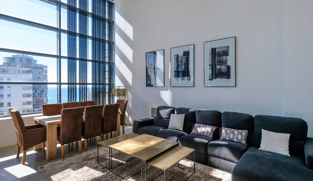 599 Exclusive Beachfront Penthouse w/Pool II