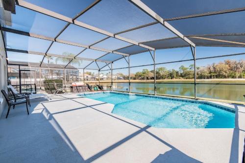 5B/3B Lake View Private Pool