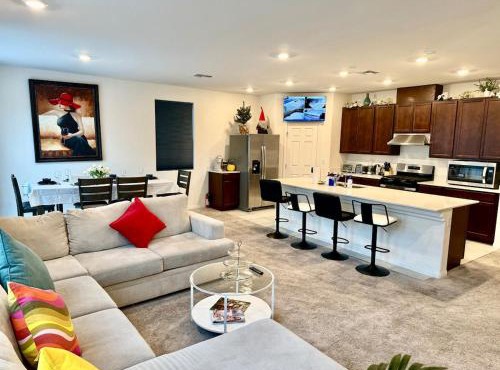 5BD, 4BA and Near Strip - name Apple
