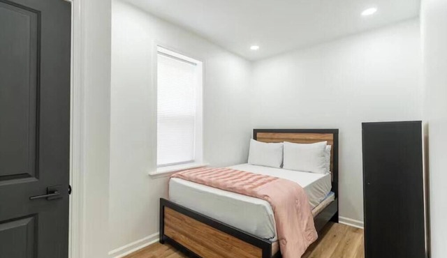 5Bdrm Lush Luxury Living -SP Near Center City