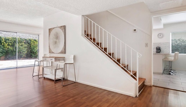 5bed & 3bath for 10 people near Universal studio and Hollywood very spacious
