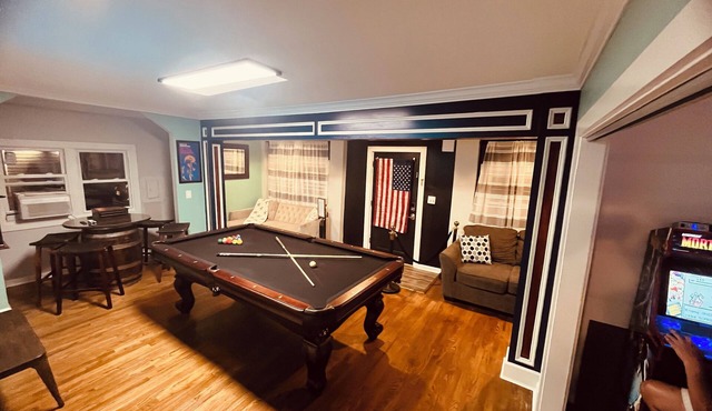 5Bedroom by Beach-Amusement park-Jacuzzi-Pool table-poker room, Arcade,3king bed