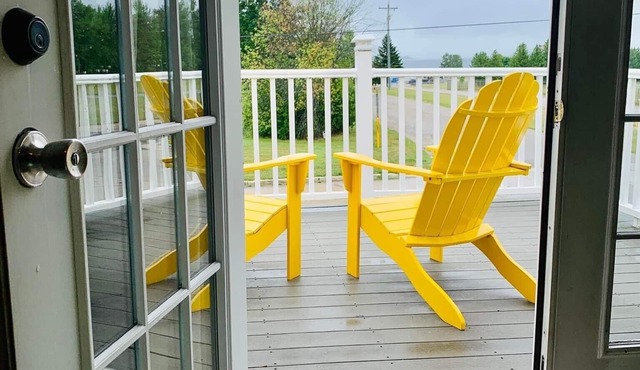 5br 1 Ba Cottage In The Heart Of St. Ignace