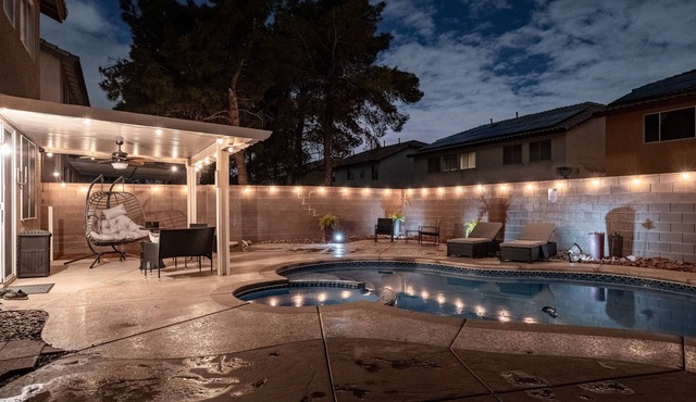5BR 3BA Clean, family friendly entire home w pool, spa, games, tvs, and more