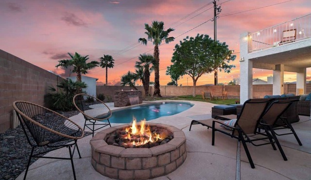 5BR/3BA NEW Game Room, Pool + Arcade + Fire Pit!