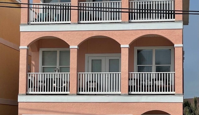 5BR 4.5 BA Luxury on Front Beach, 4 mi to 30A, Semi-Private Beach, Pool