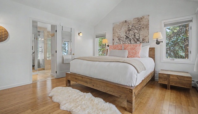 5BR Aspen Home | Privacy, On Bike Trail, Views!