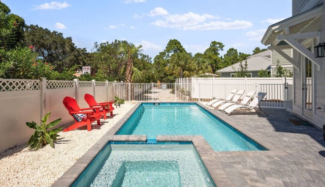 5BR Beach Home with a cart, a private pool and spa