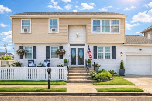 5BR Beach House in WW Crest - Sleep 12