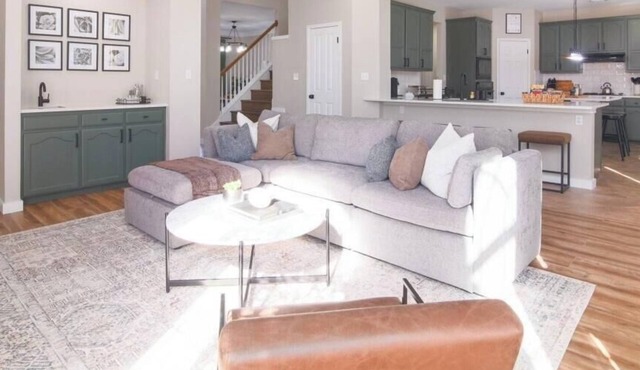5BR Cedar Park | Near HEB Center + Events
