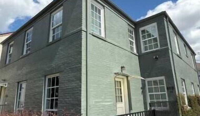 5BR Central Montrose Gem