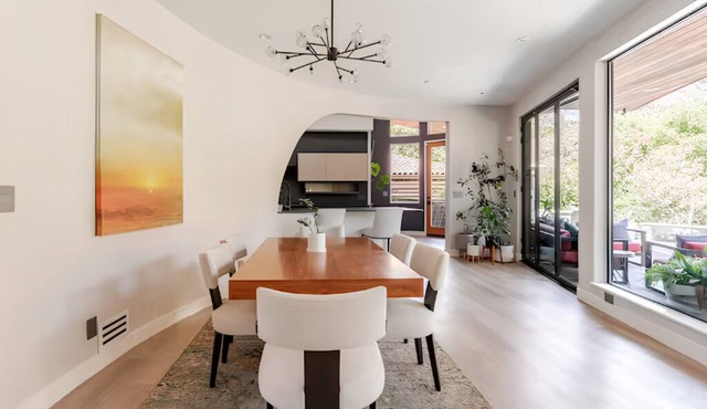 5BR Designer Home with Sun Deck Near Stanford & 280