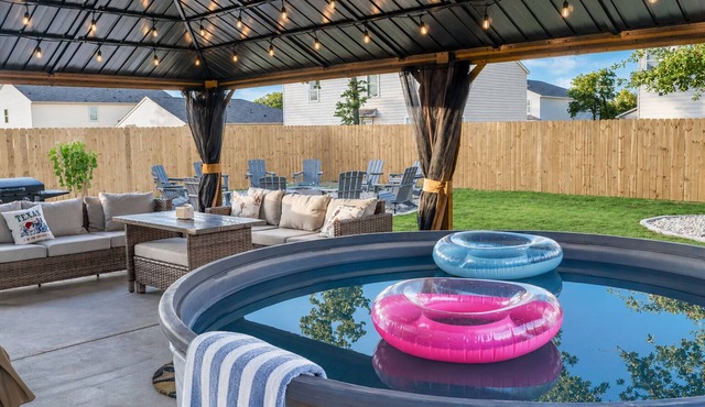 5BR Family Retreat w/Cowboy Pool, Playground, Near Granbury, Sleeps 12