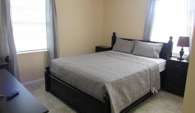 5BR Home in Tampa, Great Location