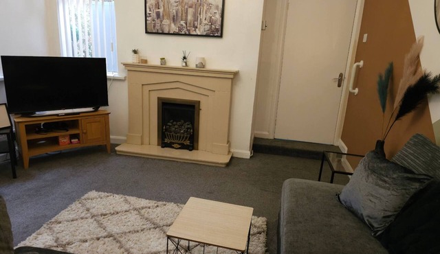 5BR House-Sleeps 10-Close to CC