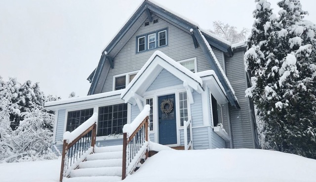 5BR Lake Placid Village Home Walk to Main St, Beach & Olympic Sites Sleeps 12