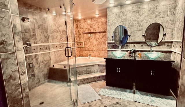 5BR near Goodyear Ballpark, State Farm Stadium, & NASCAR