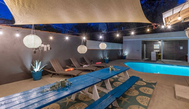 5BR NoHo Fun in the Sun! Pool, Cabana & BBQ!