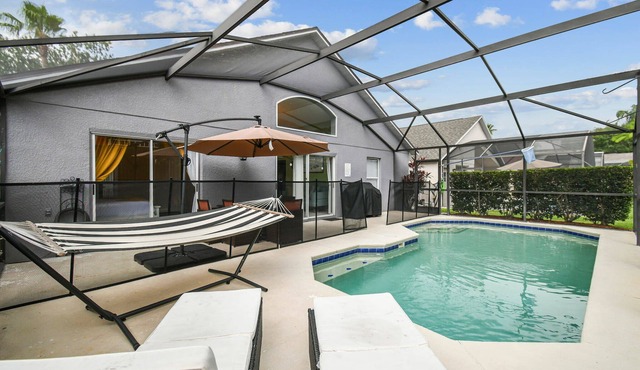5BR Pool Home Near Disney