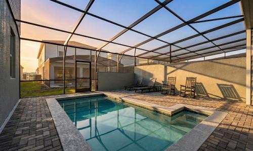 5BR Resort Townhome with Private Pool!