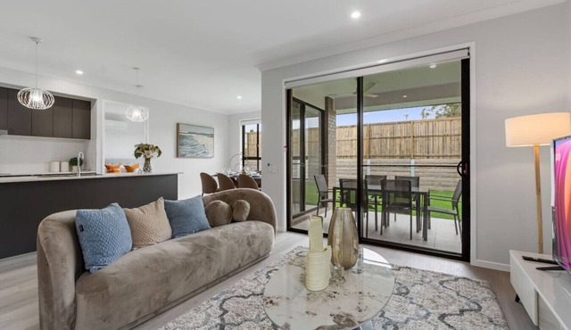 5BR Sleep 10 Family House | Patio Kitchen Garage