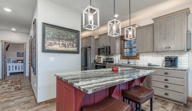 5BR Village At Indian Point 1401 near SDC - Free Tickets Daily up to $500