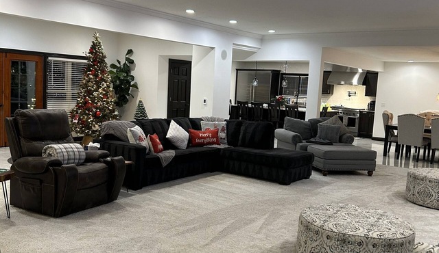 5K sf newly remodeled house on the Butler Country Club Wexford/Cranberry/Butler