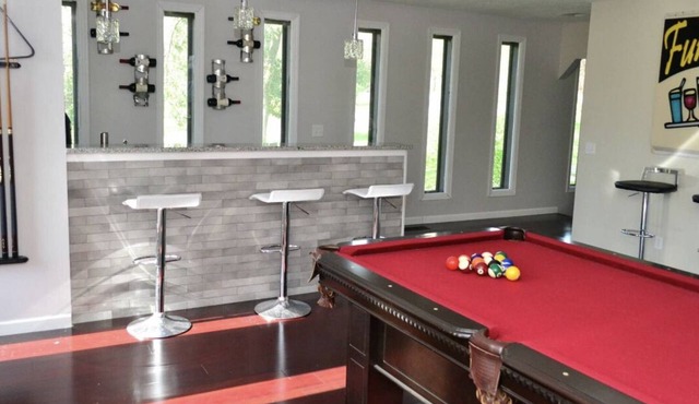 5K Sq Ft Modern Entertainment Home only 5 miles to Downtown Nashville!