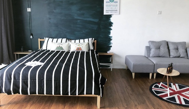 5MIN 2-4pax Amazing Studio Near IKEA JB, AUSTIN WATERPARK, AEON, TESCO, KSL