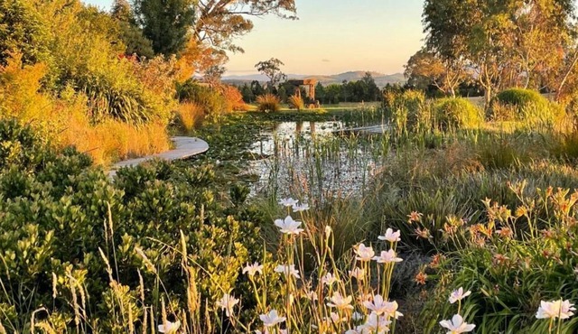 5min Drive to Chocolate Factory! Classical Designed Villa With Spa!!!