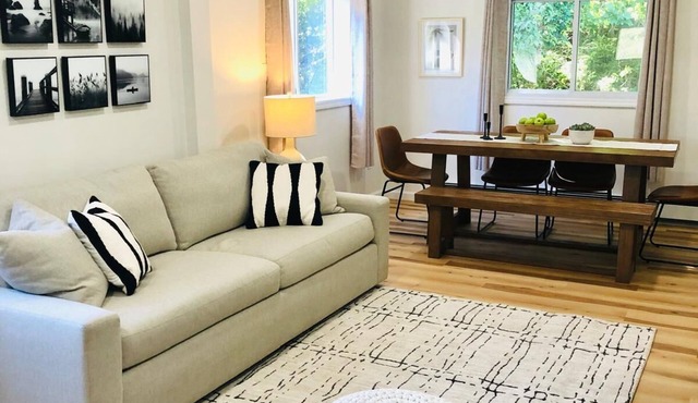 5min from King of the Ice! New home in White Lake w/Fire Pit and Grill!