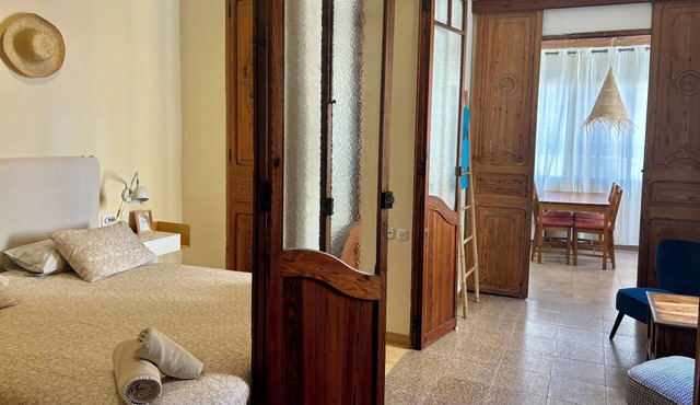 5min to the beach, old fisherman's house, high-speed Wifi