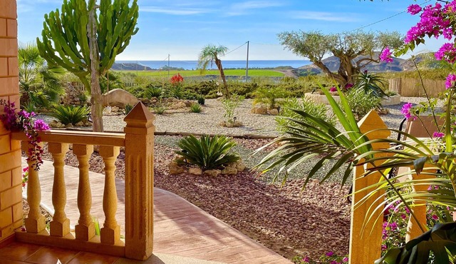 5mn Beach, Swimming pool, Sea view, Exotic garden, Air-conditioned, Ideal for families.
