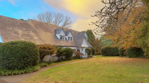 5Rooms life-style in City—“Golden Harvest Retreat”