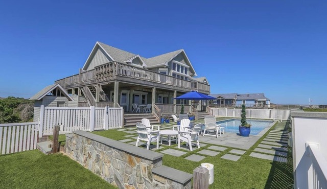 5th Ave Coastal Retreat - 5 BR Oceanfront home w/Private Pool!