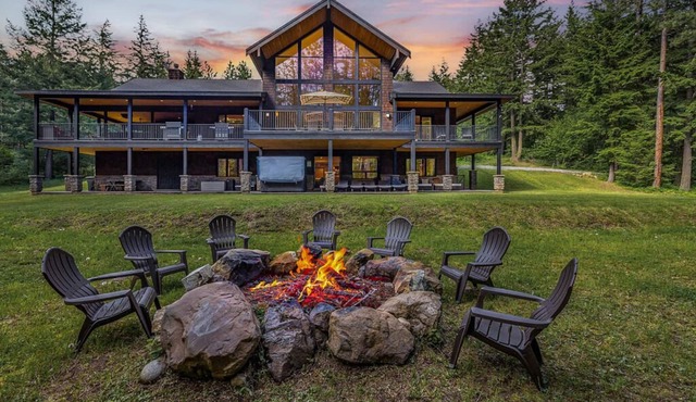 6,200sqft 7BD Dream Mountain Home | 1Pm In/Out