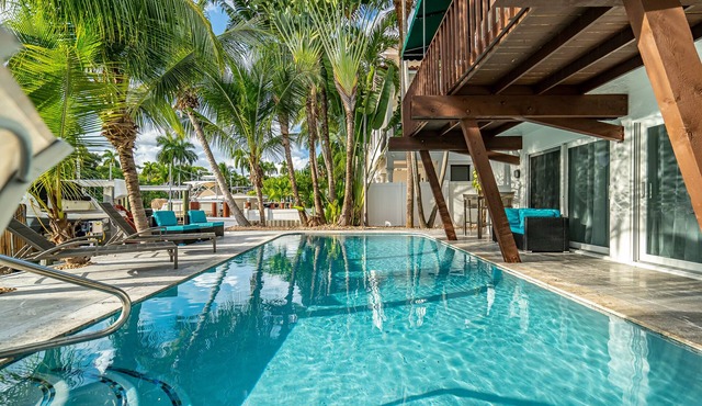 6/5-Heated Pool-Game Room-Pool Table-Waterfront