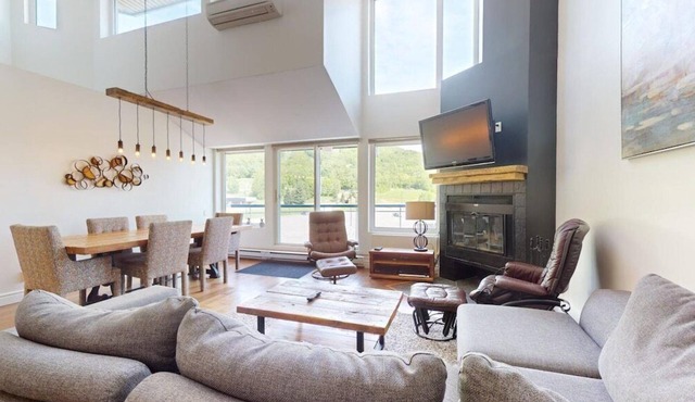 6-518 : 4 bedroom condo - sleeps 8