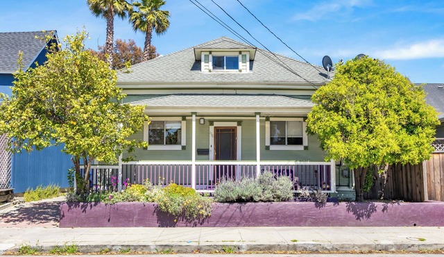 6+BD Downtown House Walk to Beach Boardwalk!