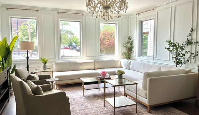 6 BDRM/6 BATH LUX Avondale Home, Sleeps 15, Rooftop Deck & 2 Car Garage!