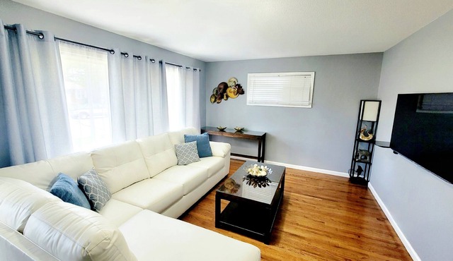 6 Bdrms w/2kitchens! NEAR Dining, Parks, Shops, and Rec Center; Some Pets OK!