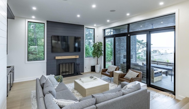 6 bed 8 bath New Build on Georgian Bay!
