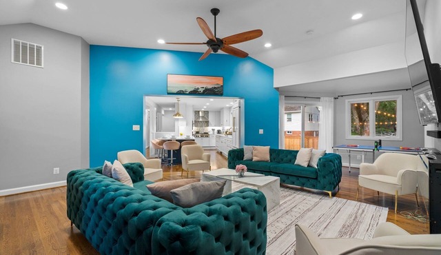 6 Bed High End Home w/EPIC Backyard!