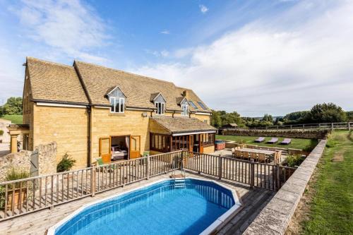 6 Bed in Chipping Campden oc-h34138