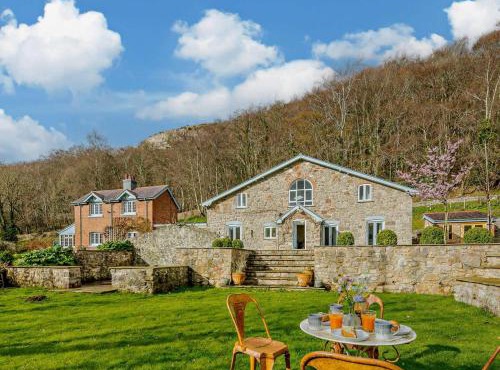 6 Bed in Llanddulas 91054